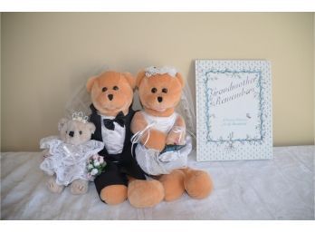(#173) Bride And Groom Musical Teddy Bear And Small Bride Bear, Grandmother Remembers Book