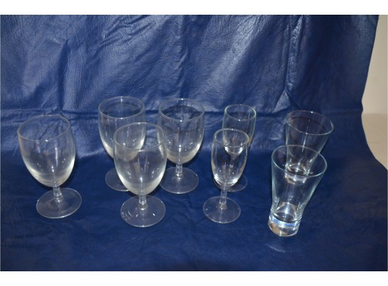(#101) Assorted Drinking Glasses