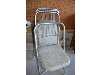 (#329) Vintage Aluminum Vinyl Padded Seats Folding Chairs (one Chair Rip)