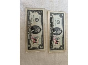 (#194) Pair Of $2.00 Bills With .13cents Stamp In Protective Plastic Case (can Not Take Out)