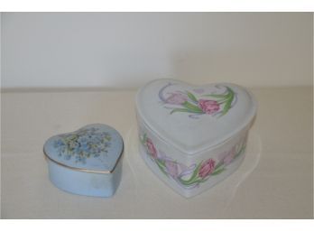 (#81) Porcelain Heart Shape Covered Jewelry Box