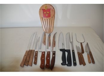 (#160) Vintage Wood Knife Holder, Assorted Knives 13