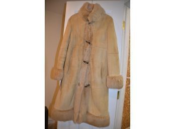 (#29) Andrew Marc Shearling Beige Coat Size Medium Some Wear By Pockets