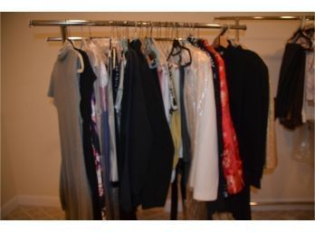 (#25) Designer Clothing Dressers, Jackets Escada, Dress Pants, Sizes 4-8
