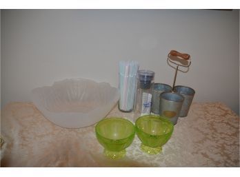 (#99) Plastic Outdoor Salad Bowl And Green Dessert Cups, Tin Utensil Holder,