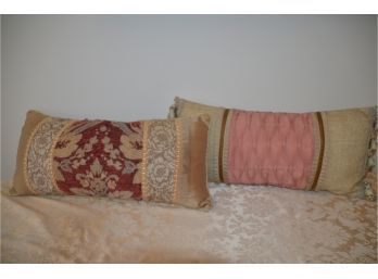 (#75) Lumbar Decorative Pillows (2) Down Fill
