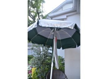 (#111) Stay Cool Sun Beach Umbrella NEW