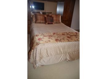 Waterford Queen Bedding (reversible Comforter, 2 Shams, 2 Decorative Pillows, Bed Skirt) Custom Throw Blanket