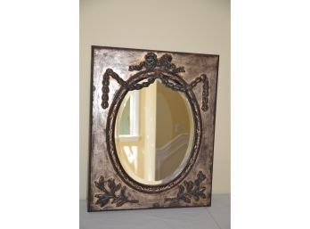 (#27) Wood Framed Center Oval Mirror Wall Hanging