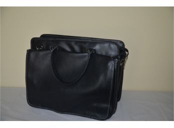 (#114) Large Black Travel Office Briefcase