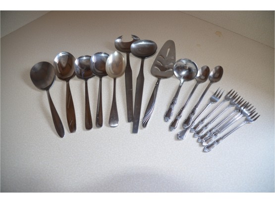 (#57) Assorted Stainless Serving Spoons