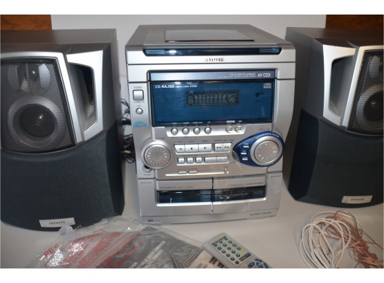 Aiwa All-in-one Stereo CX-NAJ012 Radio, CD, Cassette (one Side Of Cassette Door Not Closing)