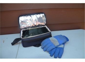 (#108) Insulated Lunch Bag And Winter Gloves