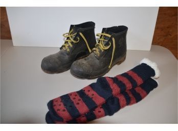 Heavy Duty Vintage Work Boots 9-9 1/2 And NEW Slipper Socks
