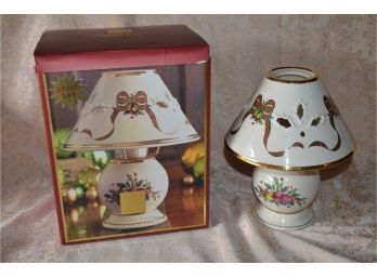 (#80) Lenox Holiday Tartan Porcelain Candle Lamp In Box