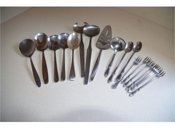 (#57) Assorted Stainless Serving Spoons
