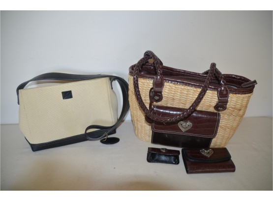(#243) Straw Handbag With Matching Wallet And Lip Stick Case, Shoulder Handbag