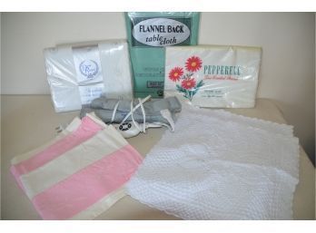 (#240) Bed Linens: New Dan River Muslin Sheets, 2 Pillow Crocheted Square Shams,  Heating Pad