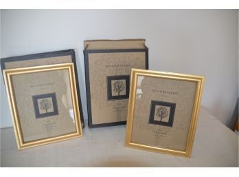 (#206) New In Box 8x10 Jennifer Moore Picture Frames