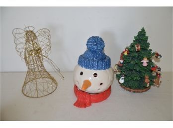 (#224) Ceramic Tea Light Snowman Head And Resin Musical Tree (not Working Great)