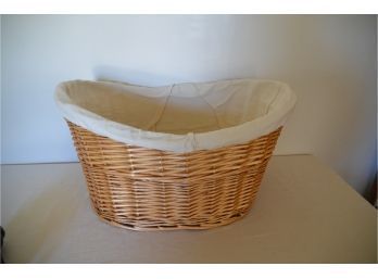 (#265) Lined Wicker Laundry Basket 24x17