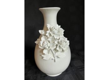 (#3)  Potten From Paris White Porcelain Vase Ornate Applied Flowers