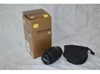(#60) Nikon DX 55-200 AF-S Nikkor Zoom Lens