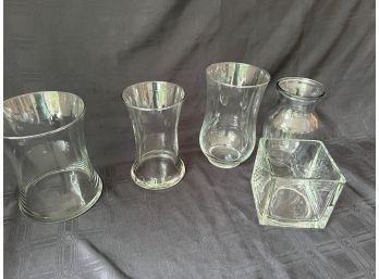 (#15) Assorted Glass Vases (9' 8' Square 5')