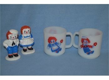 (#154) Vintage Raggedy Ann And Andy Milk Glass Mugs And RARE Raggedy And And Andy Ceramic 4' Figurines