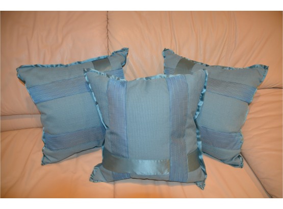 High Quality 3 Turquoise White Goose Down Pillow Insert Zippered 16x16