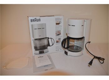 (#28) Braun 10 Cup KP400 Electric Coffee Maker
