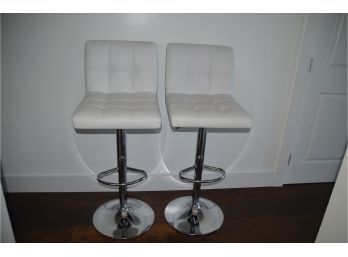 (#8) White Leather Seat Back Chrome Base 2 Counter Stools Adjustable Heights From 24' To 32' (light Weight)