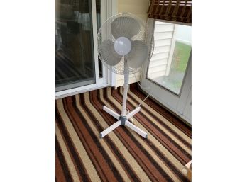 Standing Fan By Windmere 3 Speed, Oscillating, Missing Screw