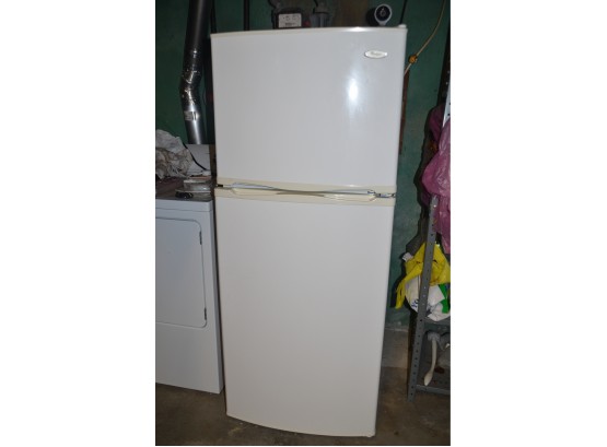(#45) Whirlpool Apartment Garage Size Refrigerator Like New
