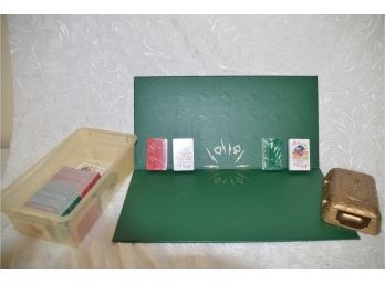 (#148) Vintage Magnetic Card Game Board With 18 Sets Cards And Card Holder