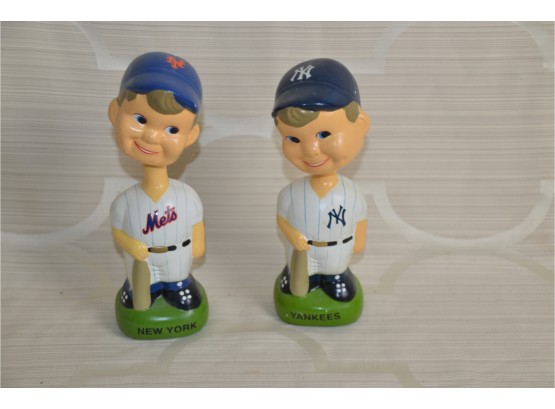 (#196) Tei Bobbleheads Yankee And Mets