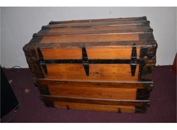 (#7) Antique Wood Steamer Trunk With Metal Hardware (1 Leather Handle Missing) Not Smelly