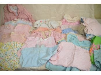 (#118) Lot Of Assorted Vintage Baby / Doll Clothing