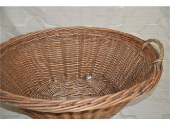 (#145) Large Oval Laundry Basket 28x20
