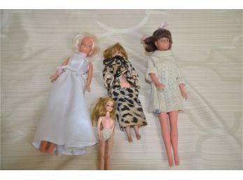 (#123) Barbie Dolls 2 At 12' And 1 At 9' And 6'