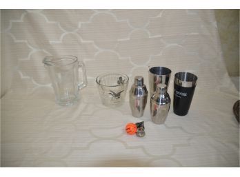 (#161) Vintage Glass Jack Daniels Logo Pitcher, Ice Bucket With Canvasback Duck, Cocktail Shakers, Stoppers