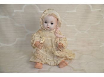 (#93) Vintage Unmarked Composition Bent Limb Baby Doll (head Slight Cracked)