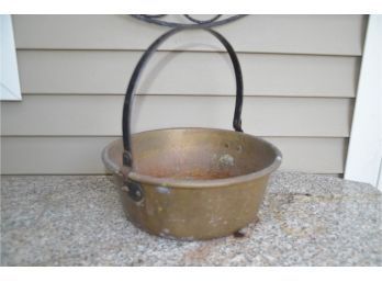 (#337) Copper Handle Pot