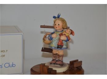 (#155) Hummel Goebel Figurine Exclusive Edition HUM 422 WHAT NOW 5' With Wood Stand - Stand No Box