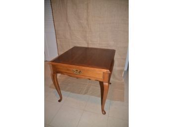 (#80) Vintage Lane French Provincial End Table Side Accent Table