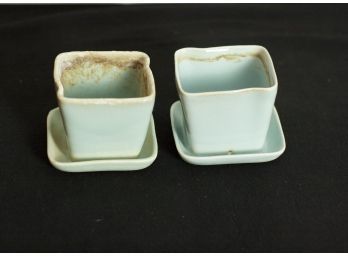 (#123)  2-SS Ballard Vermont Studio  Pottery / Signed Pieces/ 4' Squared Attached Under Plate & Drain Hole
