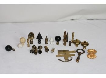 (#176A) Assortment Of Vintage Brass, Lamp Finials & More