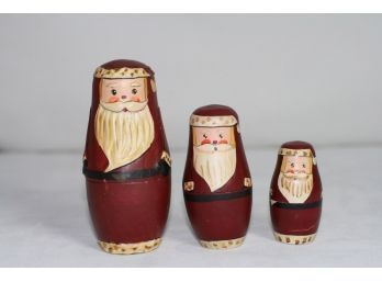 (#259) Vintage Santa Nesting Doll -Hand-painted / 3-stackable  Santa's-wood