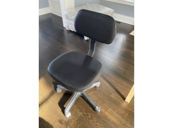 Office Swivel Desk Chair  Adjustable Seat