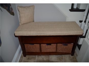 Setting Bench With Removable Cushion And 3 Storage Baskets